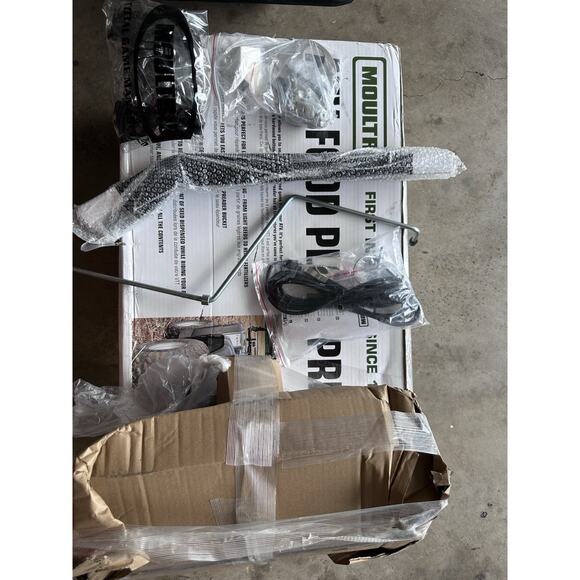 READ! Moultrie ATV Food Plot Spreader with ATV Rack Mounting Brackets - Picture 4 of 7